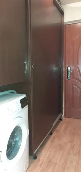 Inchiriez garsoniera Str Decebal - 6