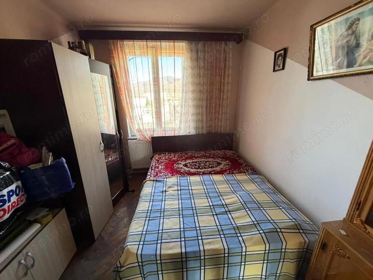 Apartament 2 camere, etaj 2 - Cugir - 9