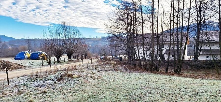 Bran -Predelut, teren intravilan de 1820mp, 29 euro/mp - 1