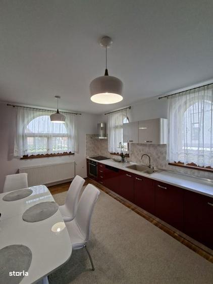 Casa Premium de Vanzare, Grosi, 14 Ari Curte Amenajata - 10