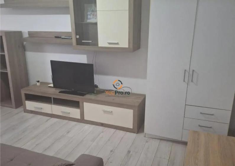 Garsoniera cu balcon etaj 1 zona Buziasului - 4