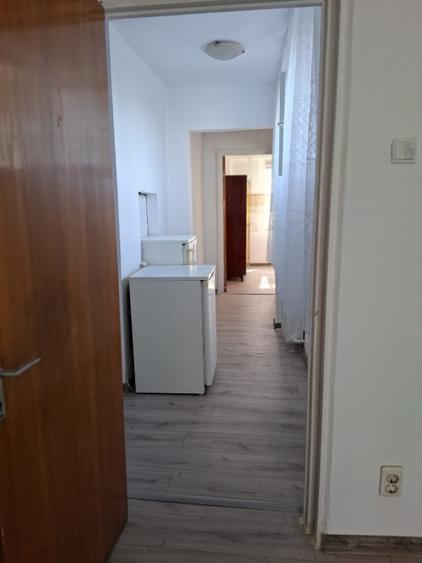 Proprietar inchiriez ap.2 camere, Bucuresti, Drumul Taberei, langa metrou - 1