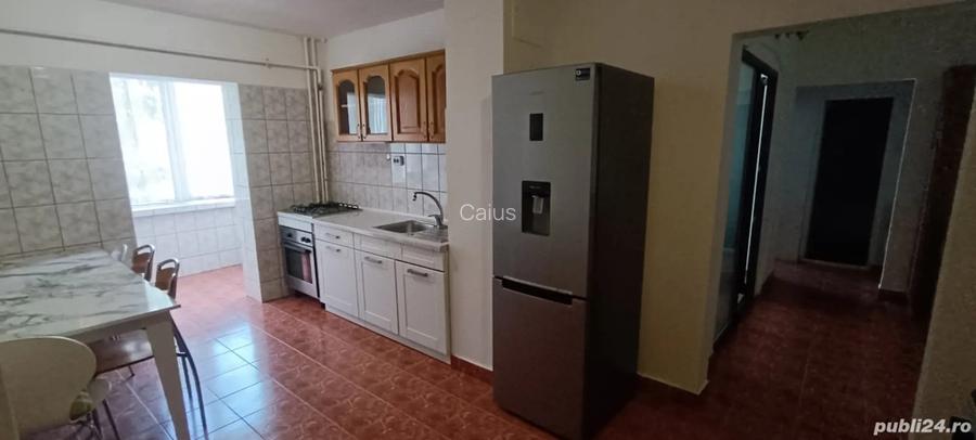 Inchiriez apartament 3 camere Inchiriez apartament 3 camere