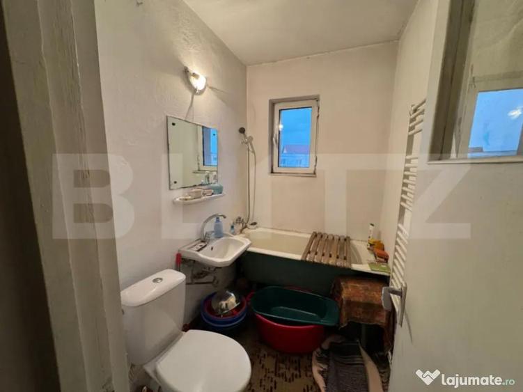 Apartament 2 camere, 51 mp, zona 8 Mai - 4