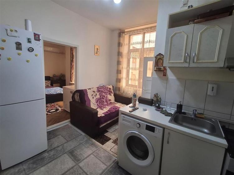 Garsoniera zona Ultracentrala - 6