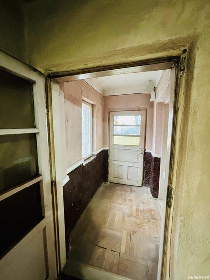 Casa de vanzare teren 1350mp + 33750mp extravilan arabil - 7