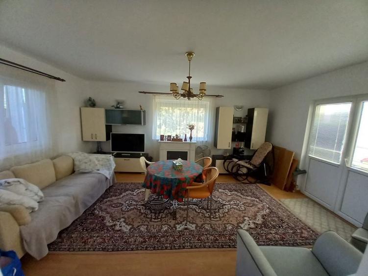 Casa de vanzare Crevedia Mare - 4