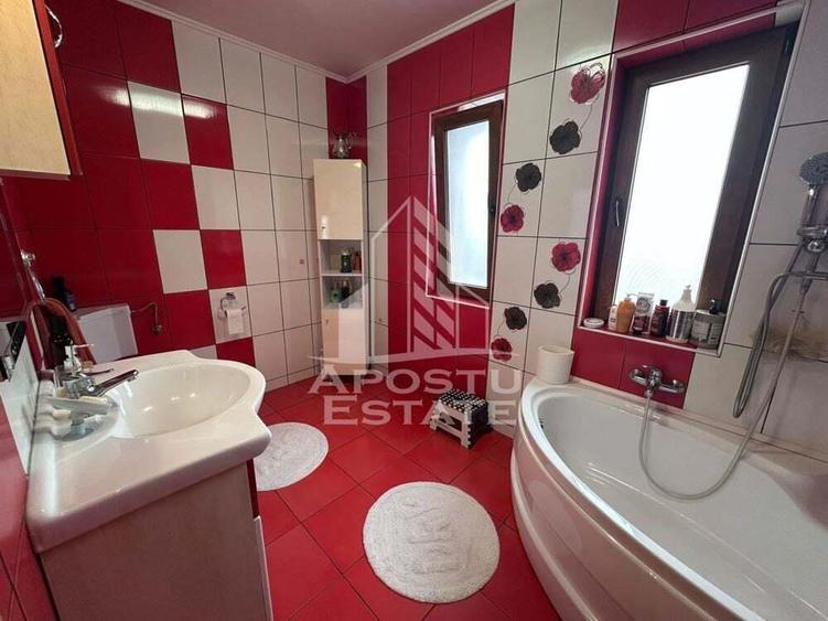 Duplex deosebit cu 5 camere, situat intr-o zona lini?tita ?i exclusiv - 4