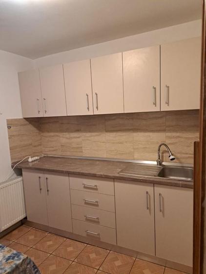 Inchiriez apartament 2 camere decomandat, mobilat si utilat. - 3