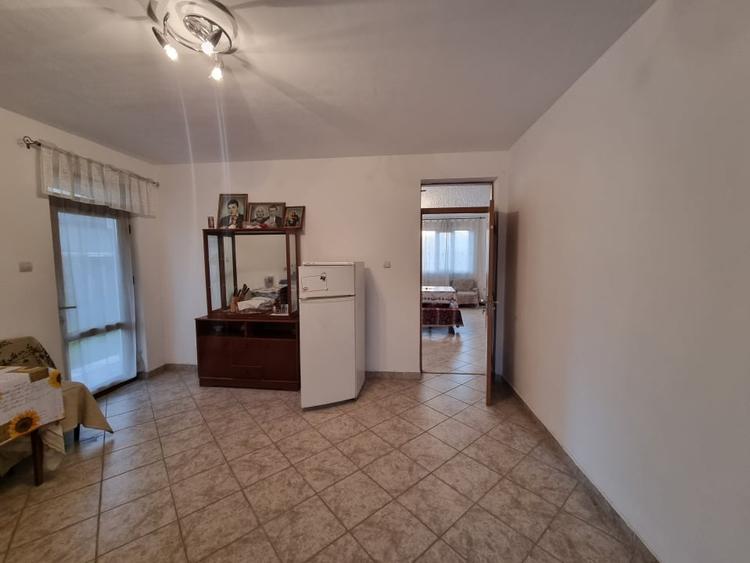 Margineni- Arcadie Septilici- Vila 6 camere- 2019- 3 bai- teren 800 mp - 11