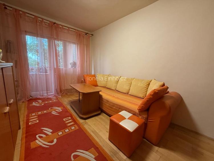 Apartament spatios cu o camera, etaj 3, mobilat si utilat - zona Buziasului Apartament spatios cu o camera, etaj 3, mobilat si utilat - zona Buziasului