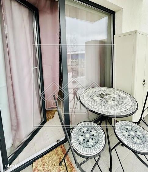 Ap cu 3 camere, 2 bai si balcon, etaj 1\/4, Zona Piata Cluj - 4