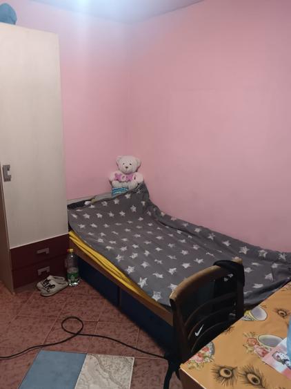 Vand casa 1 cam. in curte comuna - 1