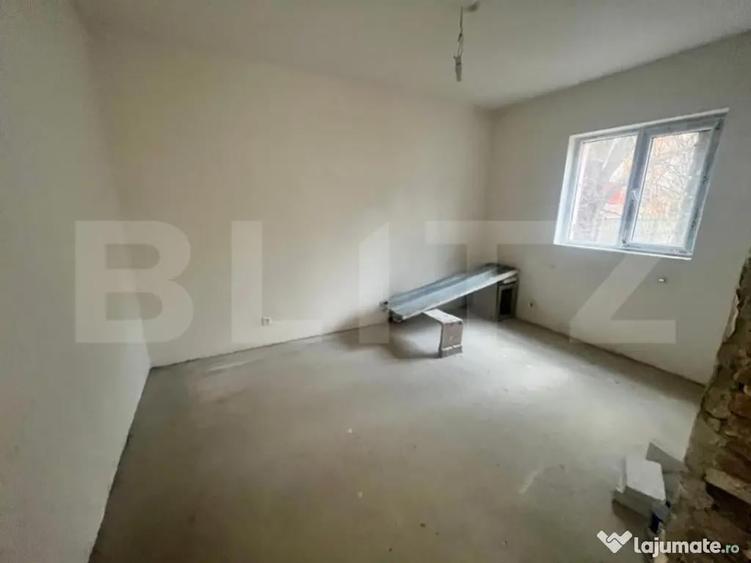 Apartament 3 camere, semifinisat, zona Piata Decebal - 1