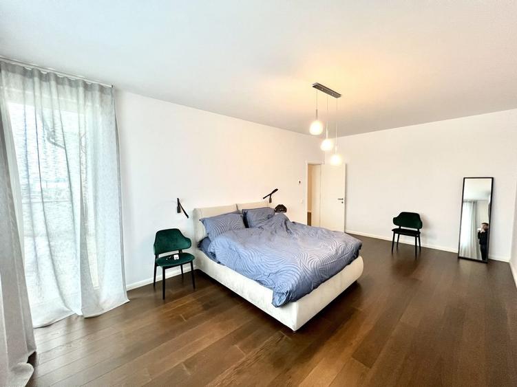 Proprietate deosebita suprafete generoase 580 mp teren 2076 mp - 12