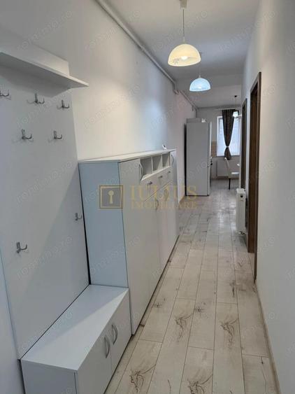 bloc nou, decomandat-Calea Timisoarei-Eso Giroc - 1