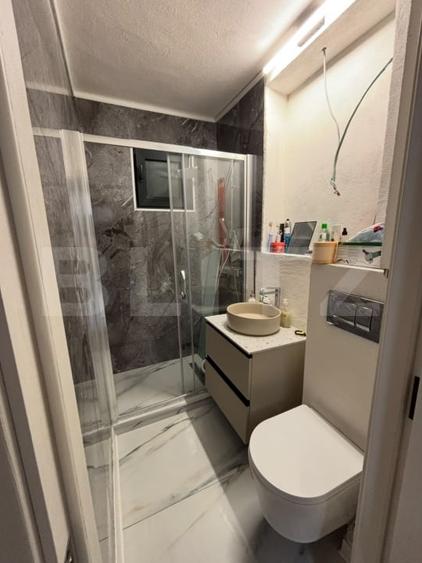 Apartament cu 2 camere semidecomandat, mobilat în Electroprecizia