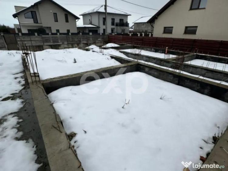 Teren 445 cu fundatie de casa mare + o Casuta locuibila mode - 4