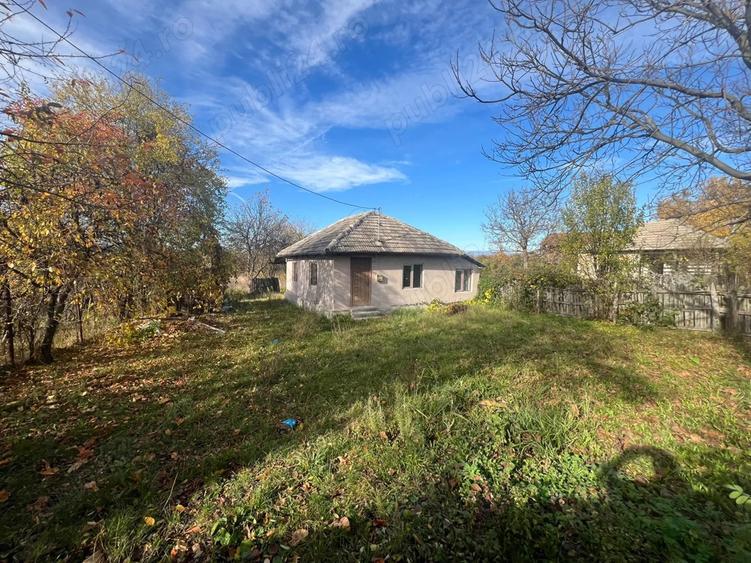 vand casa in Berbesti. - 4