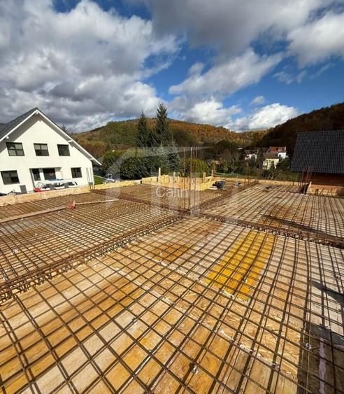 Casa individuala 140 mp utili si 1.100 mp teren, Salicea