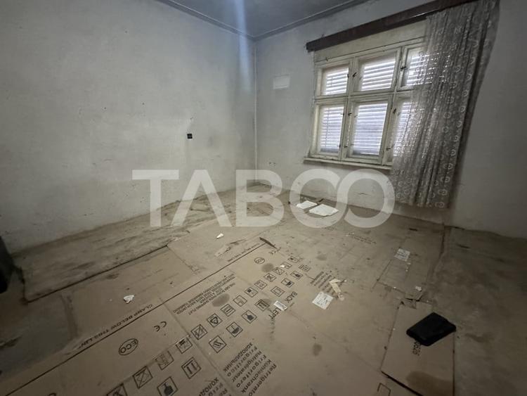 Casa de vanzare 4 camere 125 mpu teren liber 923 mp anexa Comuna Lisa - 7