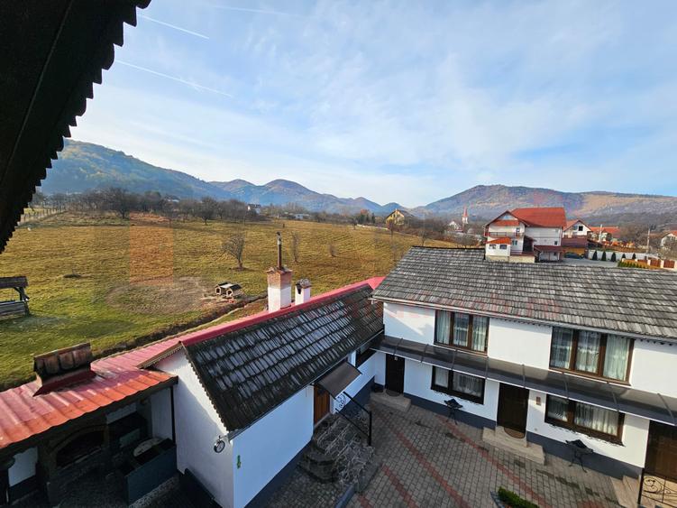 Ocazie unica: De vanzare Pensiunea Casa Elena din Sibiel |VIDEO - 37