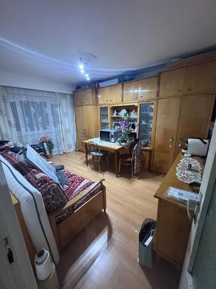 Apartament cu 3 camere, 2 bai, 66 mp, decomandat, Zona Ion Mester - 1