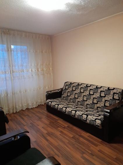 1 Decembrie la 5 minute de metrou - 4