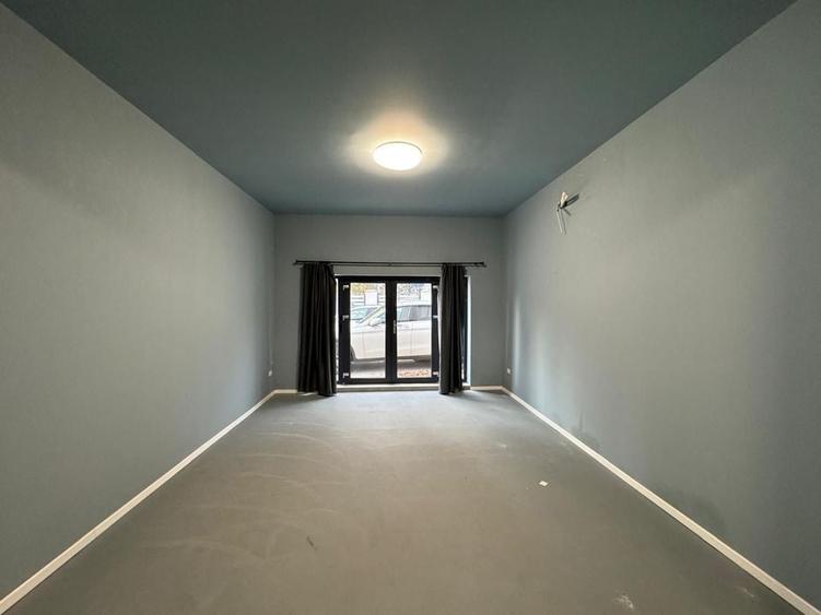 SPATIU COMERCIAL PRETABIL CLINICA MEDICALA/BIROURI/AFTER SCHOOL STRADAL BULEVARD - 8