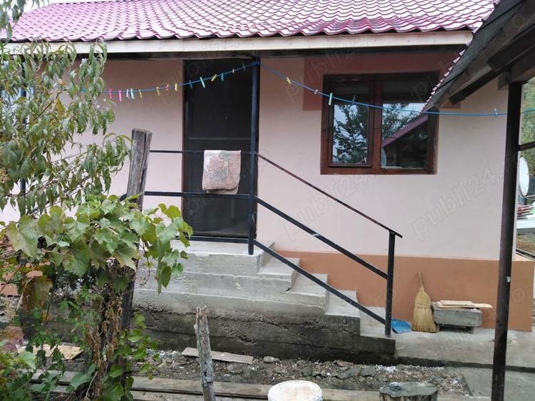 Casa de vanzare in Jupanesti - 5