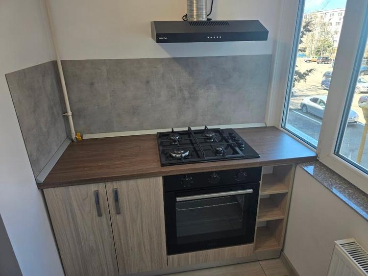 De inchiriat direct proprietar apartament 2 camere - 4