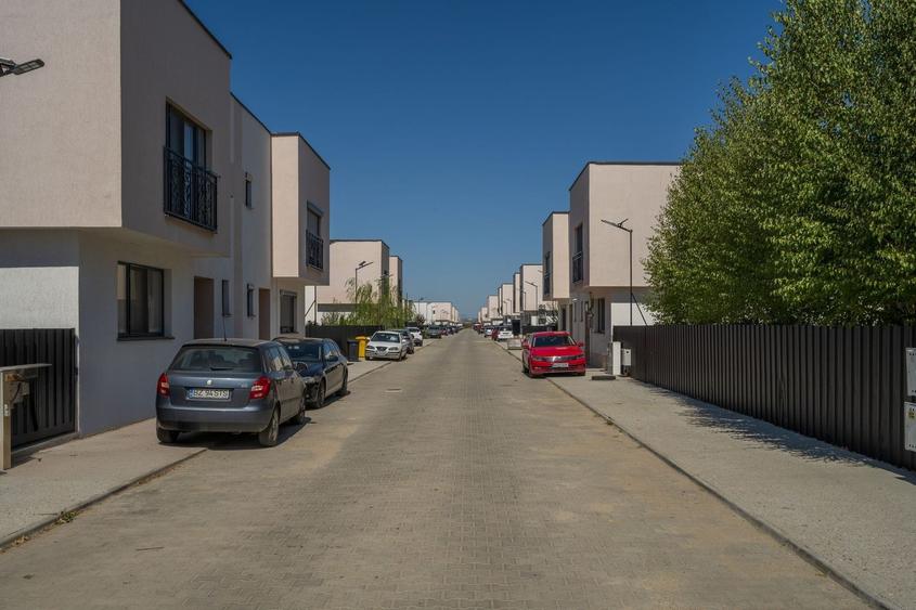 Casa cu Mesteceni!  Complex Lalelelor Domnești - 5