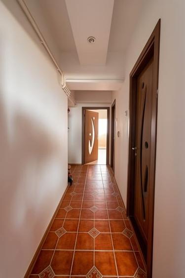 FALEZA SUD-POARTA 6-APARTAMENT CU 4 CAMERE 100 MP CENTRALA GAZE - 8