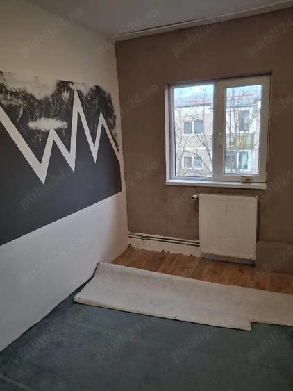 Proprietar - apartament cu 3 camere - 2