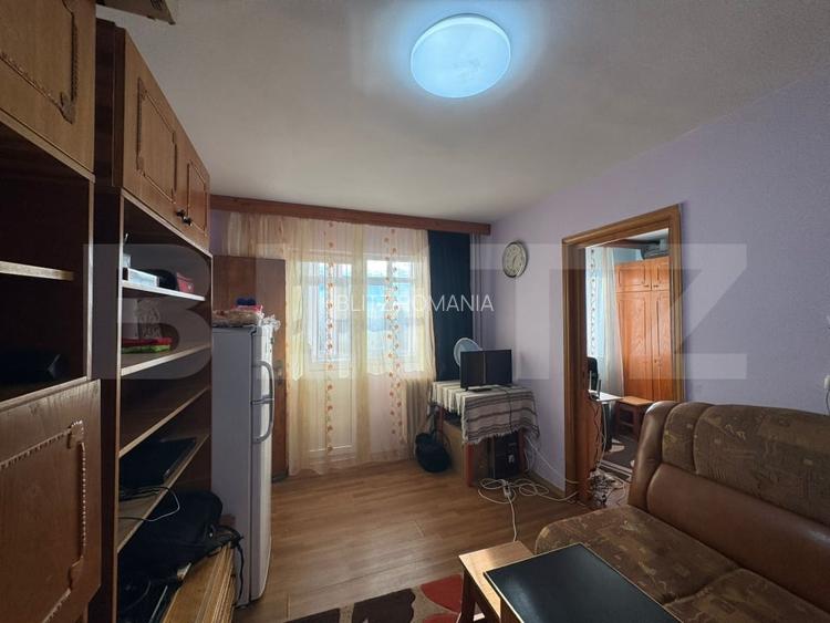 Apartament de 2 camere, 36 mp, zona Piata Chirila