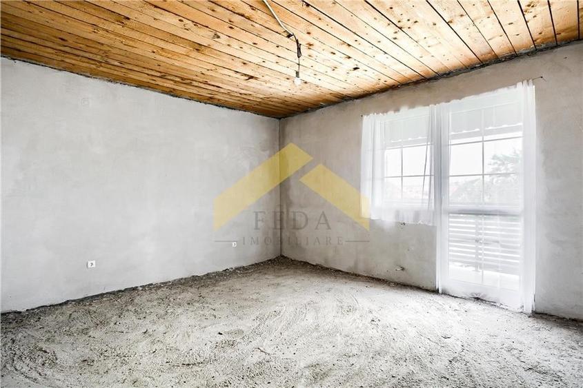 Casa noua de vanzare orasul Ineu - 48