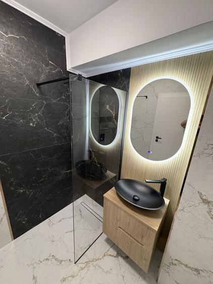 P F -apartament 3 camere de vanzare - 2