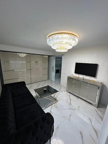 Inchiriez  Ap Luxury 2 camere, curte privata, Sector6, - 2