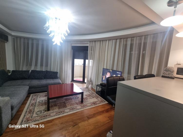 Apartament 3 camere de vânzare mobilat utilat complet, stradal Blv Decebal - 1