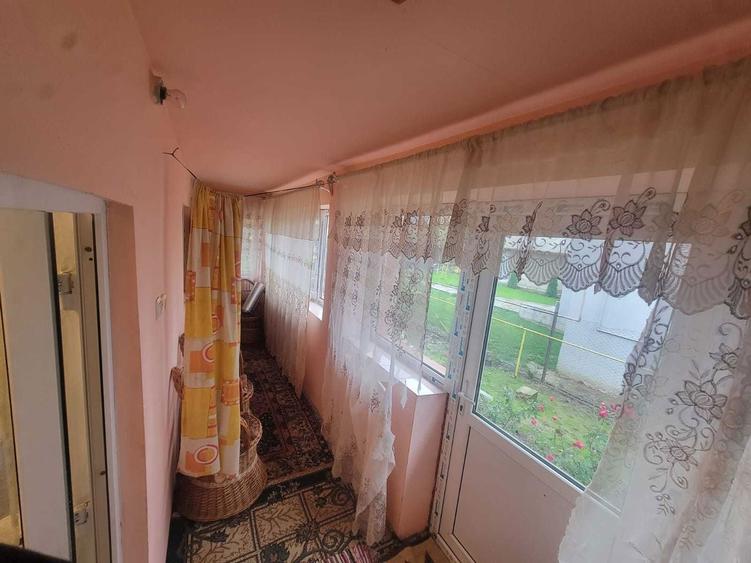 Casa batraneasca renovata, Com. Dumbrava - 3