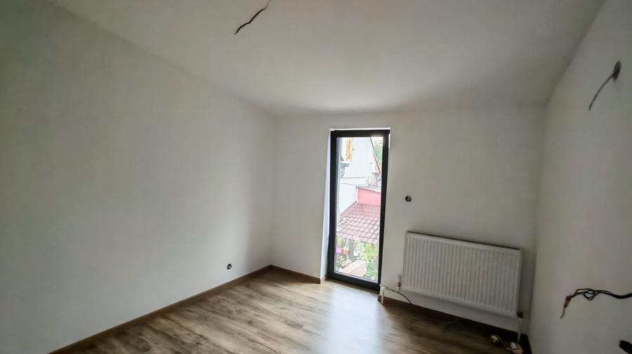 Casa P+E 4 camere , Racadau Carpatilor -LIDL- ,curte comuna. - 19