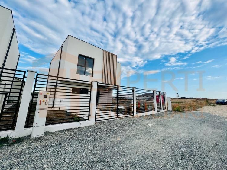 O casa noua, o fila alba – in Lazu, la doar cativa pasi de liniste - 2