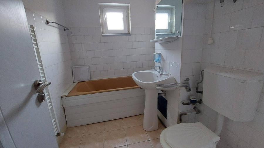 Vand apartament 2 camere Micalaca - 6