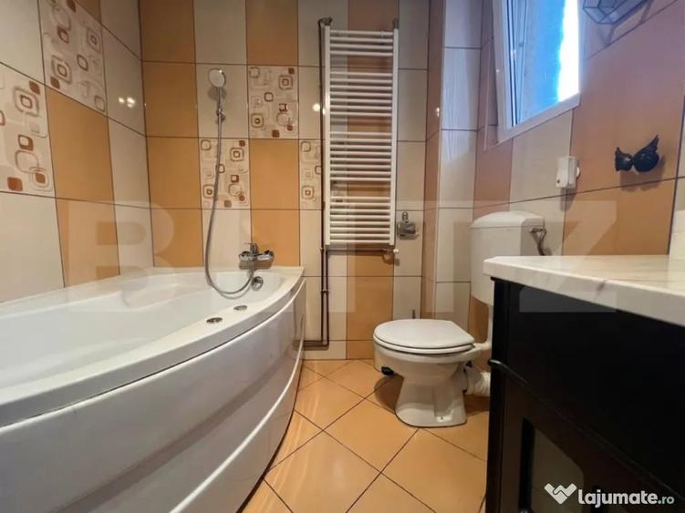 Apartament cu 2 camere semidecomandat în Central