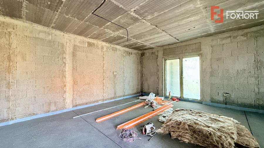 Duplex cu 3 camere si 2 bai pe parter, zona Albina - 2