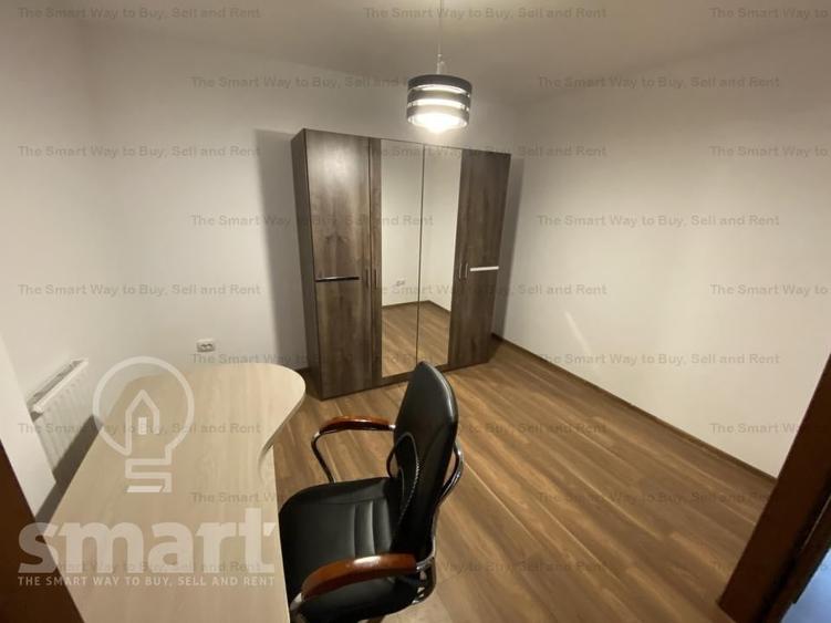 Apartament cu 3 camere semidecomandat în Bună Ziua