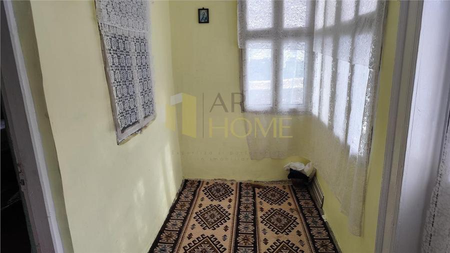 Teren 3310 mp + Casa Batraneasca Bobolia - 6