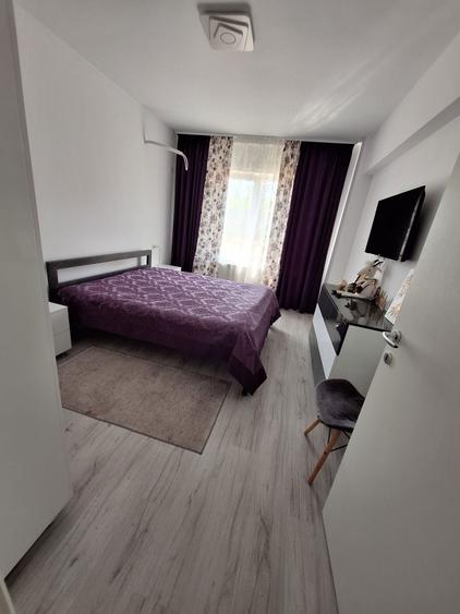 Se vinde Apartament 2 camere - 2