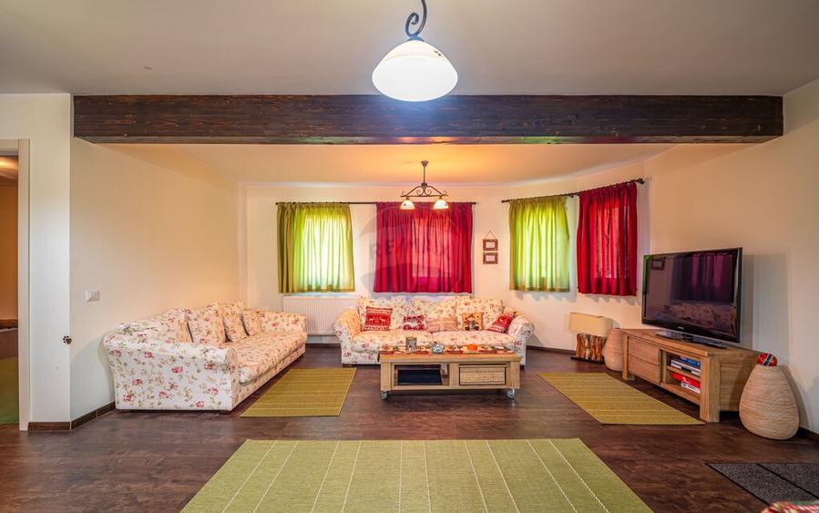 Casa P+M cu 6 camere in Bu?teni - Zona Zamora - 12