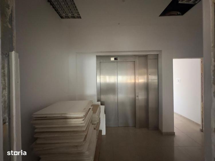 Spatiu birouri medical sport de la 150mp la 302mp zona Rompetrol Canta - 2